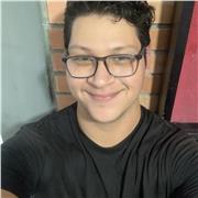 Estudiante de Derecho y Economía con conocimientos en Ciencias Sociales y Exactas.